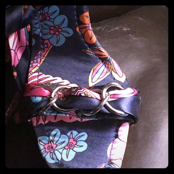 WD Collection Heels 💥💥SALE💥💥 - Picture 5 of 5